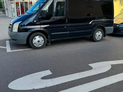 Gebraucht Ford Transit 116 PS (85 kW) 2010 Schwarz Van