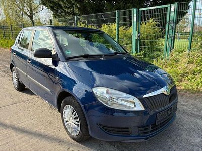 Brugt Skoda Fabia Active 60 HK (44 kW) 2012 Blå Sedan