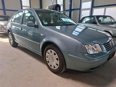 Gebraucht VW Bora 102 PS (75 kW) 2002 Blau Limousine