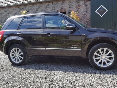 Gebraucht Suzuki Grand Vitara 129 PS (94 kW) 2013 Braun metallic SUV