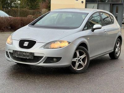 Silber Gebraucht 2007 Seat Leon Stylance Limousine | 3.400 € (Fairer Preis)