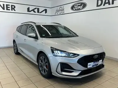 Usata Ford Focus ST-Line 155 CV (114 kW) 2024 Argento Berlina