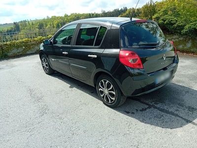 gebraucht Renault Clio Edition Dynamique 1.6 Benziner