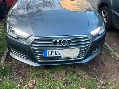 Gebraucht Audi A4 150 PS (110 kW) 2018 Grau Kombi