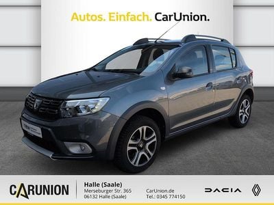 Second-hand Dacia Sandero Celebration 90 CP (66 kW) 2018 Gri Berlinǎ
