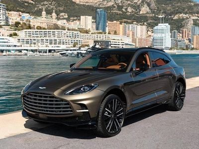 Neu Aston Martin DBX 707 PS (519 kW) 2026 Grün SUV