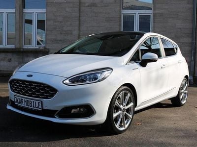 Second-hand Ford Fiesta Vignale 140 CP (102 kW) 2018 Alb Hatchback