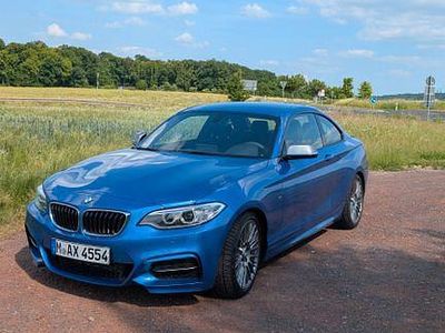 BMW M235