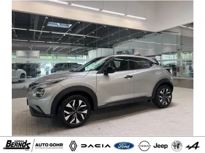 Gebraucht Nissan Juke Acenta 114 PS (83 kW) 2024 Silver metallic (ky0g) SUV