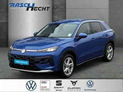 Gebraucht VW T-Roc Cabriolet Life 150 PS (110 kW) 2026 Celestial blue metallic SUV