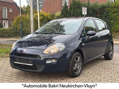 Blau Gebraucht 2012 Fiat Punto Easy Limousine | 2.599 € (Superpreis)