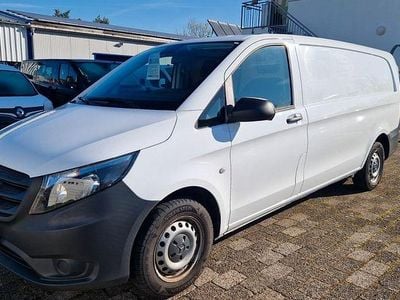 Gebraucht Mercedes Vito 102 PS (75 kW) 2022 Weiß Van
