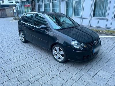 Gebraucht VW Polo Black Edition 60 PS (44 kW) 2009 Schwarz Kleinwagen
