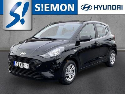 Gebraucht Hyundai i10 Select 63 PS (46 kW) 2024 Phantom black Kleinwagen