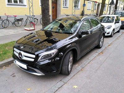 gebraucht Mercedes GLA180 7G-DCT (Sport Utility Vehicle - Urban Edition)