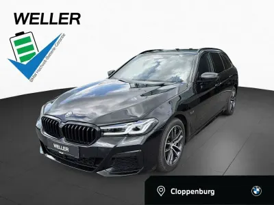 Gebraucht BMW 530e Comfort Edition 292 PS (214 kW) 2021 Black sapphire (schwarz) Kombi