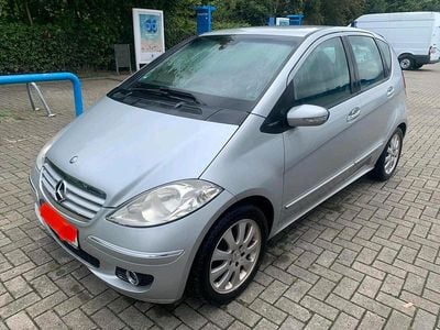 Mercedes A200