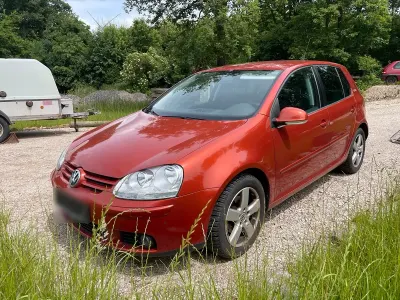 Gebraucht VW Golf IV Edition 102 PS (75 kW) 2006 Orange Limousine