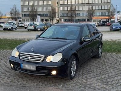 Gebraucht Mercedes C180 143 PS (105 kW) 2005 Schwarz Limousine