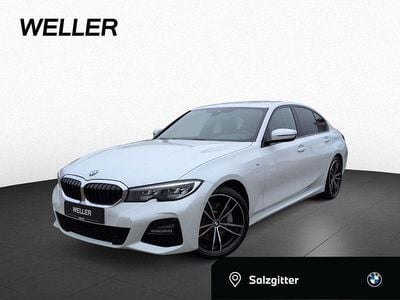 Mineralweiß (weiß) Gebraucht 2021 BMW 330 M Sport Limousine | 36.450 € (Guter Preis)