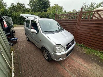 Opel Agila