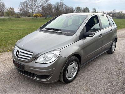 Usata Mercedes B170 116 CV (85 kW) 2007 Grigio Monovolume