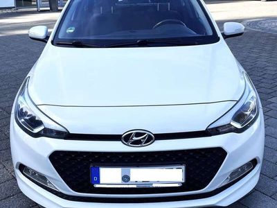 gebraucht Hyundai i20 i201.4 Automatik Trend