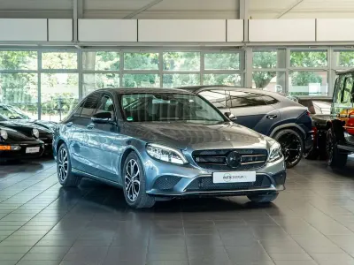 Gebraucht Mercedes C300 Business 258 PS (189 kW) 2020 Grau Limousine