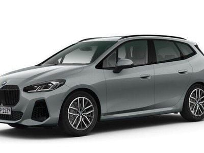 Neu BMW 220 Active Tourer M Sport 170 PS (125 kW) 2026 Skyscraper grau Van / Kleinbus