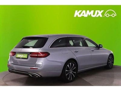Second-hand Mercedes E300 Avantgarde 211 CP (155 kW) 2022 Argintiu Break