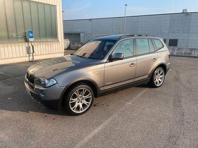 Gebraucht BMW X3 Lifestyle 177 PS (130 kW) 2010 Grau SUV