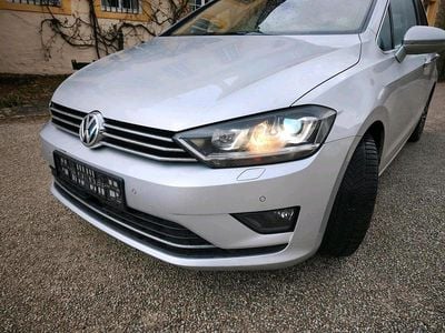 Gebraucht VW Golf 150 PS (110 kW) 2016 Silber SUV