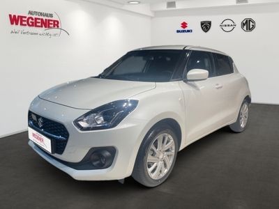 Weiß Gebraucht 2023 Suzuki Swift Comfort Kleinwagen | 19.250 € (Fairer Preis)