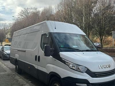 Weiß Gebraucht 2019 Iveco Daily | 11.000 €