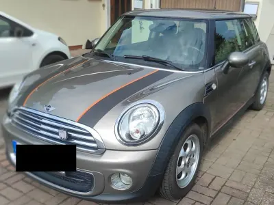 Usata Mini ONE 75 CV (55 kW) 2012 Argento Utilitaria