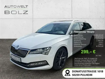 Gebraucht Skoda Superb Premium Edition 200 PS (147 kW) 2023 Moonweiß perleffekt Kombi