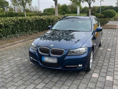 Gebraucht BMW 325 204 PS (150 kW) 2010 Blau Kombi