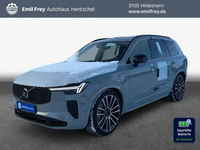 Neu Volvo XC90 Plus 310 PS (228 kW) 2026 Grau SUV