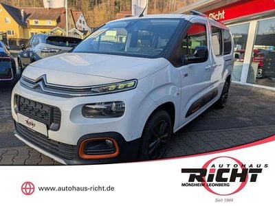 Lack weiss banquise/typ aussen Gebraucht 2021 Citroën Berlingo Feel Van / Kleinbus | 24.870 € (Etwas zu teuer)