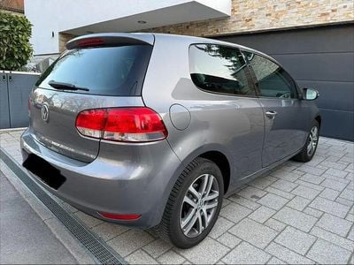 Gebraucht VW Golf VI Comfortline 102 PS (75 kW) 2009 Grau Kleinwagen