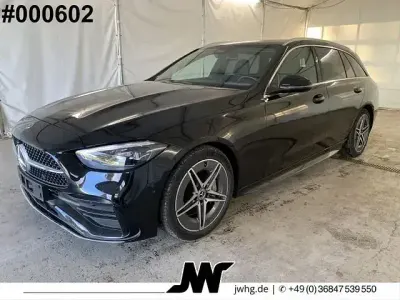 Gebraucht Mercedes C200 AMG 204 PS (150 kW) 2023 Obsidianschwarz  metalliclack (metallic) Kombi