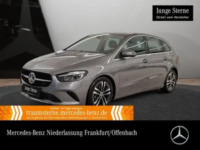 Gebraucht Mercedes B180 Progressive 136 PS (100 kW) 2025 Mountaingrau Kleinwagen