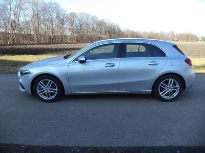 Gebraucht Mercedes A200 Progressive 163 PS (119 kW) 2023 Silber Kleinwagen