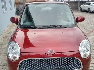 Gebraucht Daihatsu Trevis 58 PS (42 kW) 2007 Rot Kleinwagen