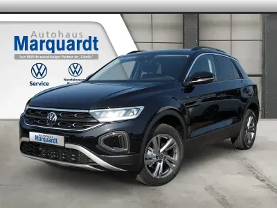 Używany VW T-Roc Cabriolet 150 KM (110 kW) 2025 Czarny SUV