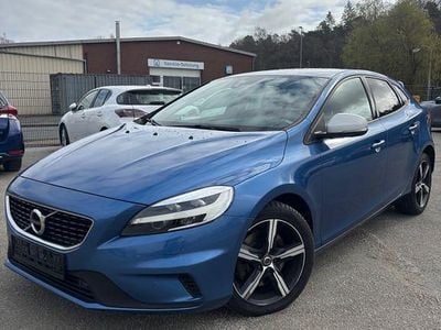 Gebraucht Volvo V40 R-Design 150 PS (110 kW) 2017 Blau Limousine