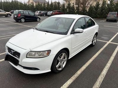 Weiß Gebraucht 2008 Volvo S40 R-Design Limousine | 4.000 € (Fairer Preis)