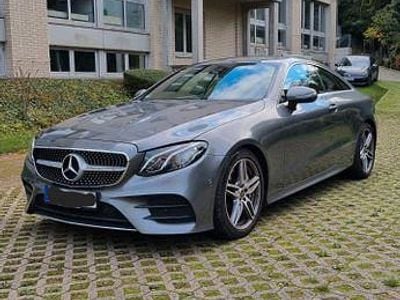 Mercedes E300