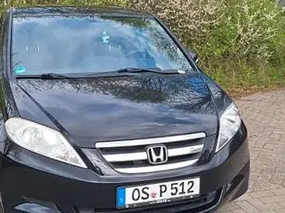 Käytetty Honda FR-V Comfort 125 HP (91 kW) 2006 Musta Tila-auto