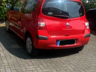 Gebraucht Renault Twingo Authentique 58 PS (42 kW) 2009 Rot Kleinwagen
